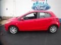 True Red - MAZDA2 Sport Photo No. 9