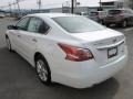 Pearl White - Altima 2.5 SV Photo No. 5