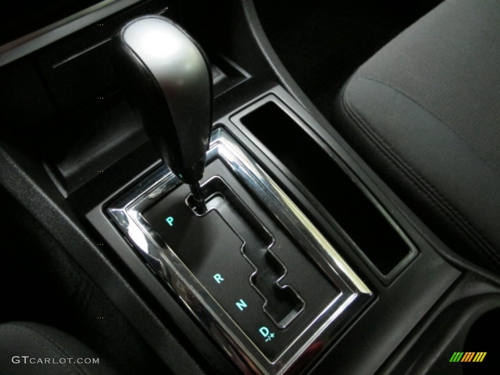 2007 Dodge Charger SXT Transmission Photos