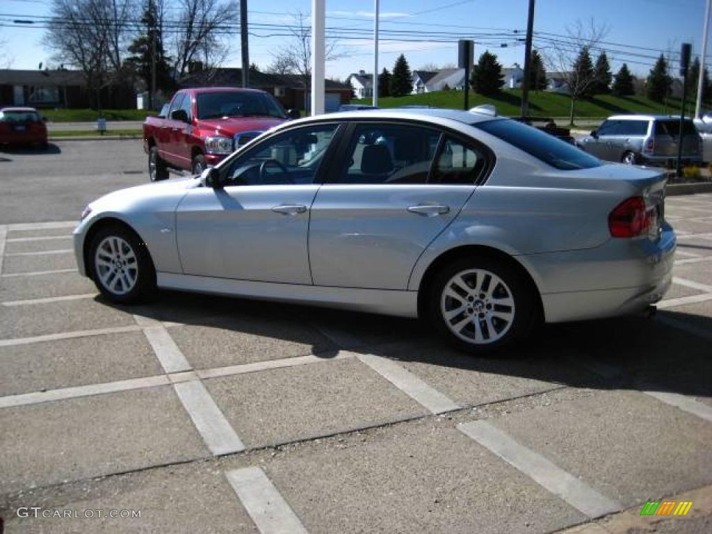 2007 3 Series 328xi Sedan - Titanium Silver Metallic / Black Dakota Leather photo #5