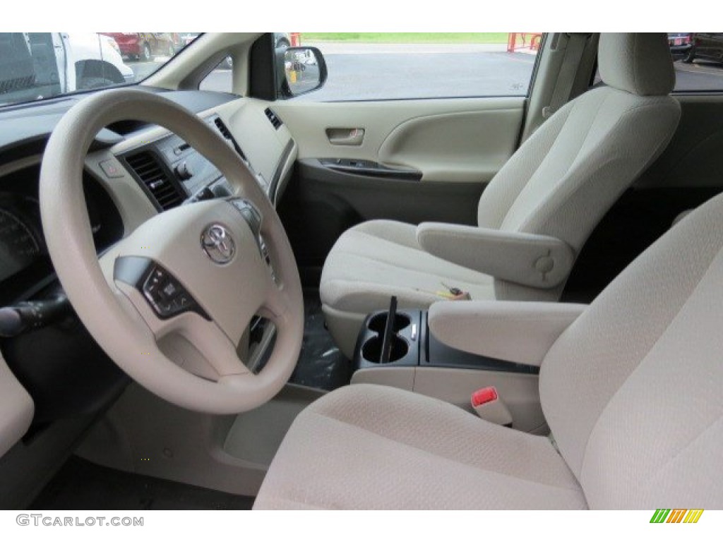 2011 Sienna LE - Cypress Green Pearl / Light Gray photo #11