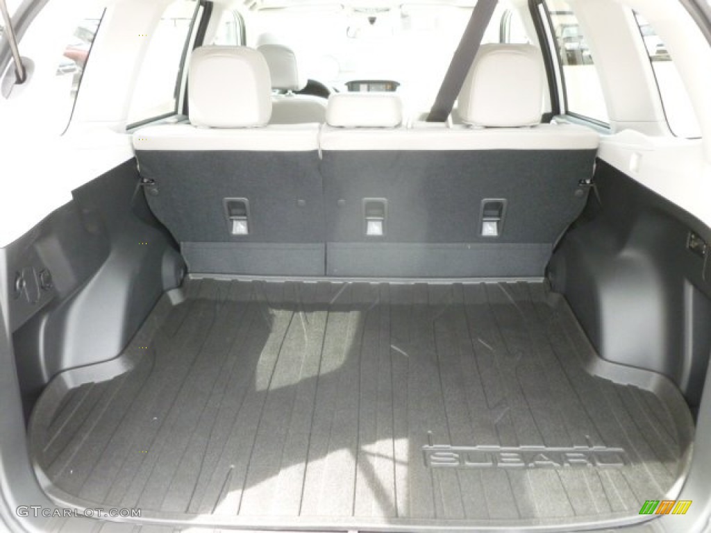2014 Forester 2.5i Limited - Satin White Pearl / Platinum photo #12