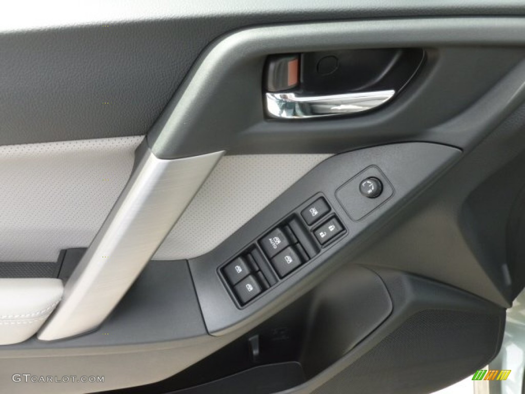 2014 Forester 2.5i Limited - Jasmin Green Metallic / Platinum photo #16