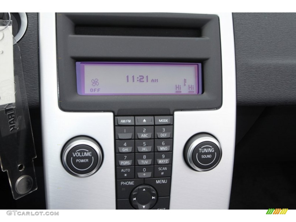 2013 Volvo C70 T5 Controls Photo #79335874