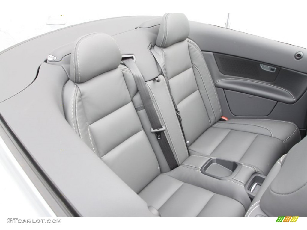 Off Black Interior 2013 Volvo C70 T5 Photo #79335958