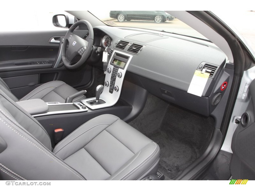 2013 Volvo C70 T5 Off Black Dashboard Photo #79335976