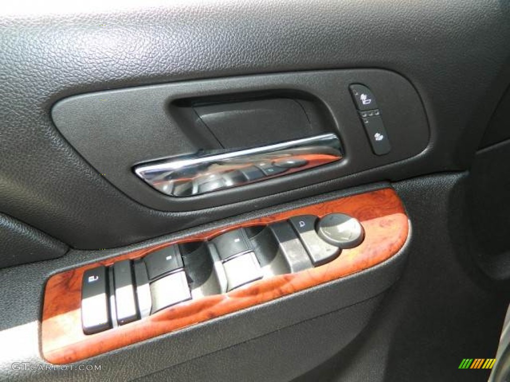 2012 Suburban LT - Silver Ice Metallic / Ebony photo #16