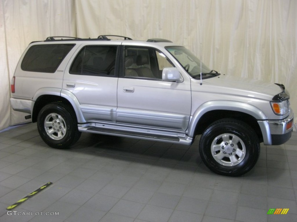 1996 4Runner Limited 4x4 - Desert Dune Metallic / Beige photo #8