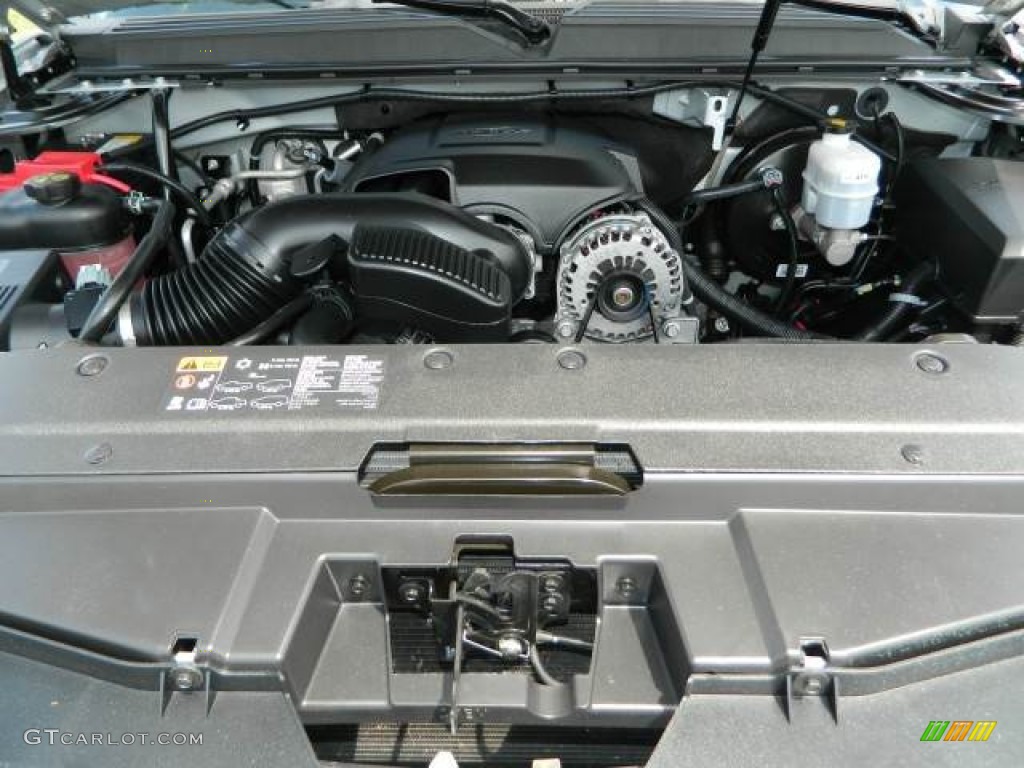 2012 Suburban LT - Silver Ice Metallic / Ebony photo #30