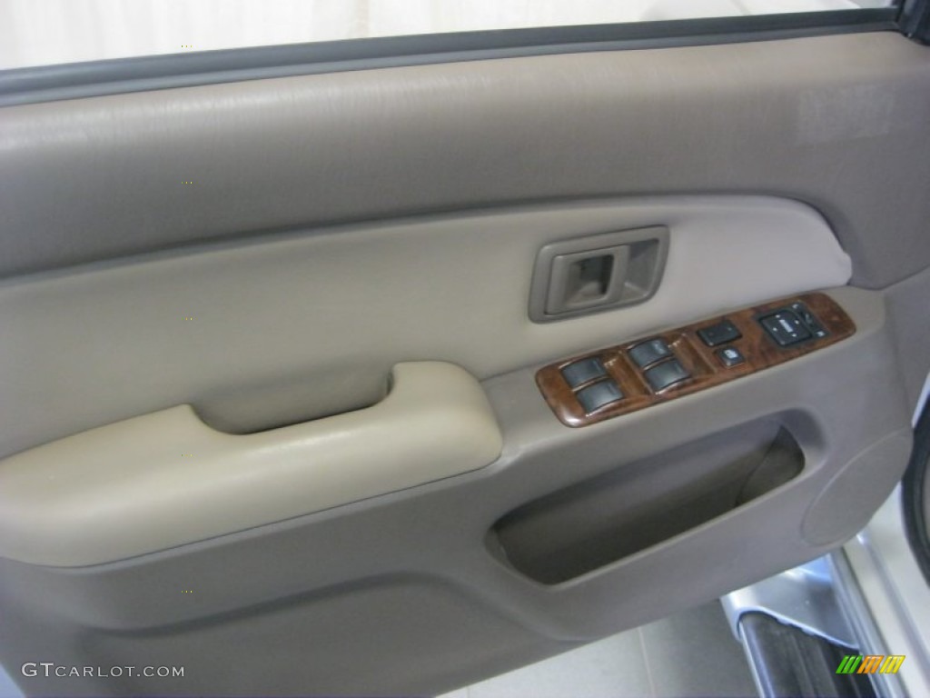 1996 4Runner Limited 4x4 - Desert Dune Metallic / Beige photo #14