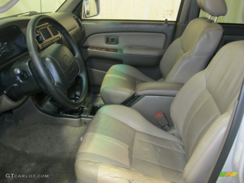 1996 4Runner Limited 4x4 - Desert Dune Metallic / Beige photo #16