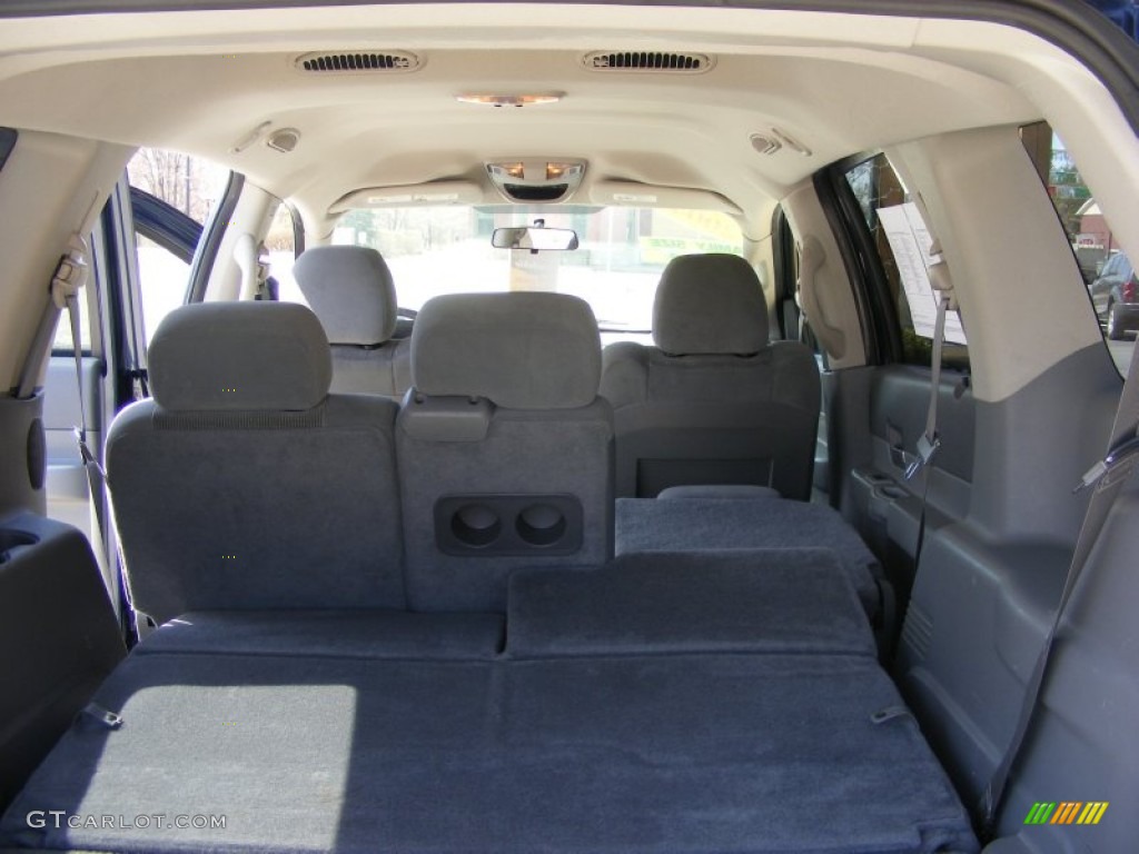 2004 Durango SLT 4x4 - Patriot Blue Pearl / Khaki photo #17