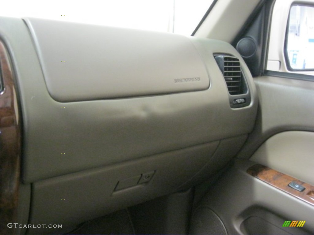 1996 4Runner Limited 4x4 - Desert Dune Metallic / Beige photo #24