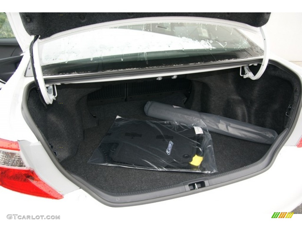 2013 Camry SE - Super White / Black photo #8
