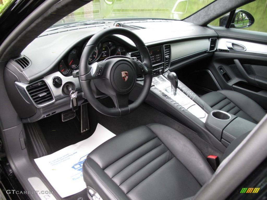 Black Interior 2011 Porsche Panamera Turbo Photo #79339259