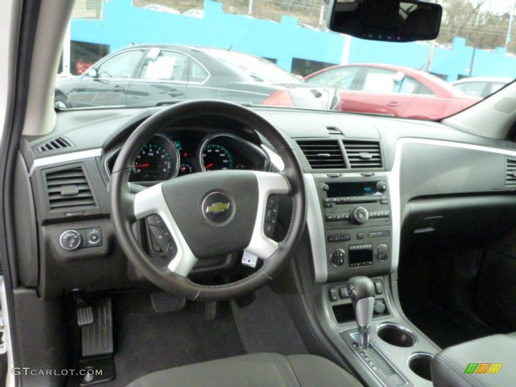2012 Traverse LT AWD - White / Ebony photo #6