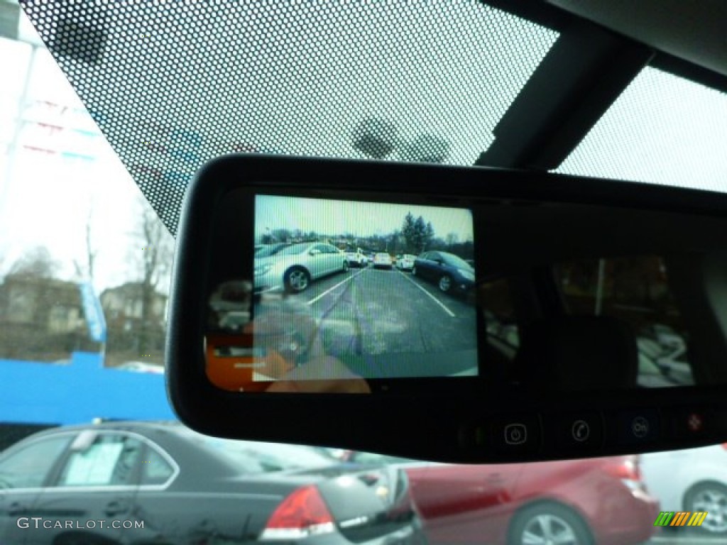 2012 Traverse LT AWD - White / Ebony photo #7