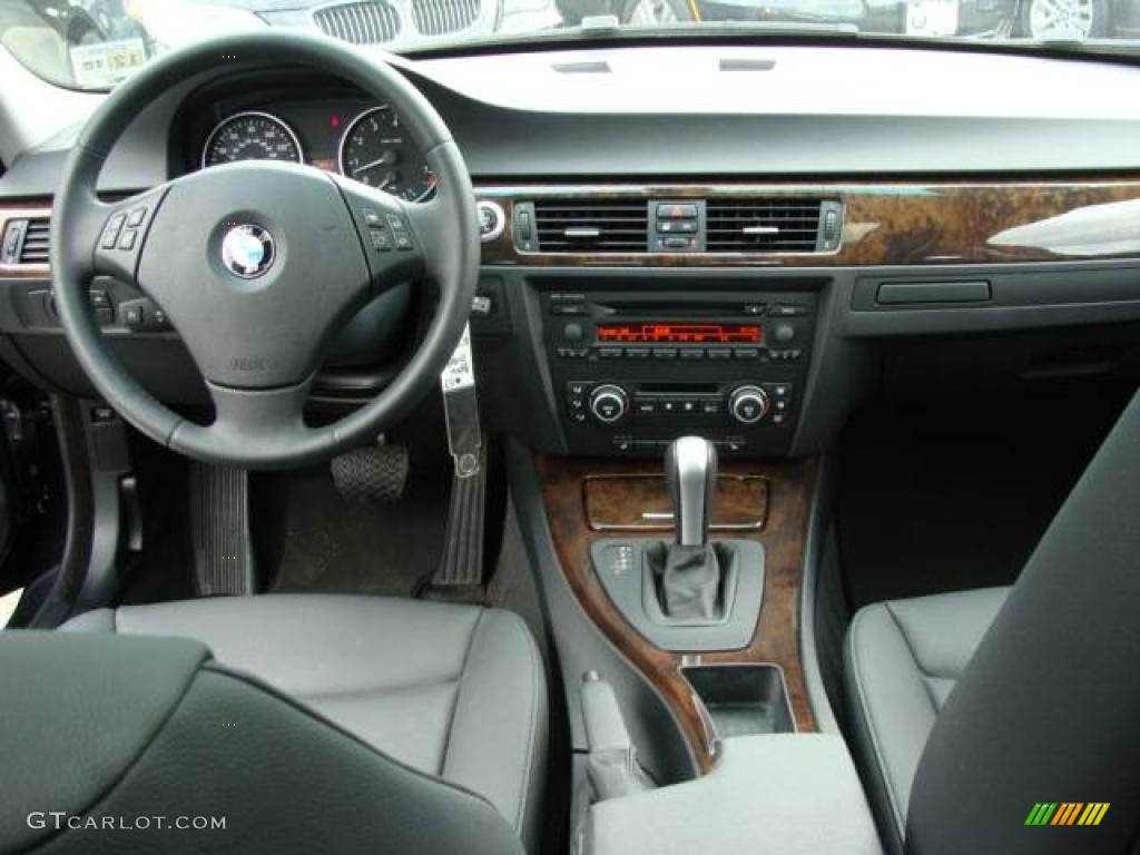 2007 3 Series 328xi Sedan - Jet Black / Black photo #12
