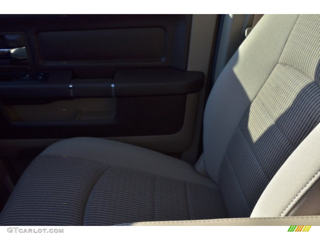 2010 Ram 2500 Big Horn Edition Crew Cab - Austin Tan Pearl / Light Pebble Beige/Bark Brown photo #24