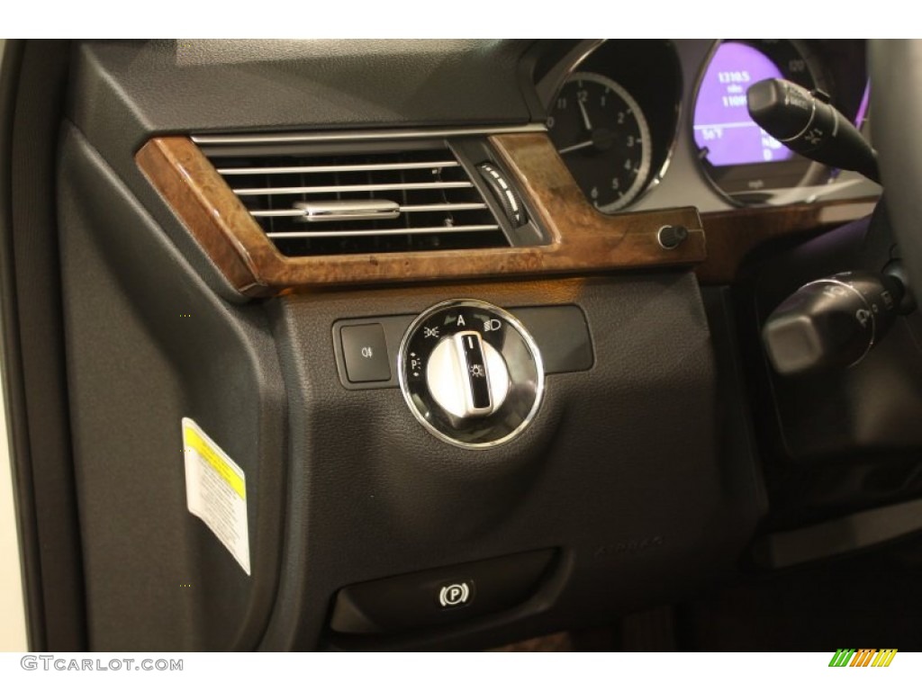 2010 E 350 4Matic Sedan - Arctic White / Almond Beige photo #5