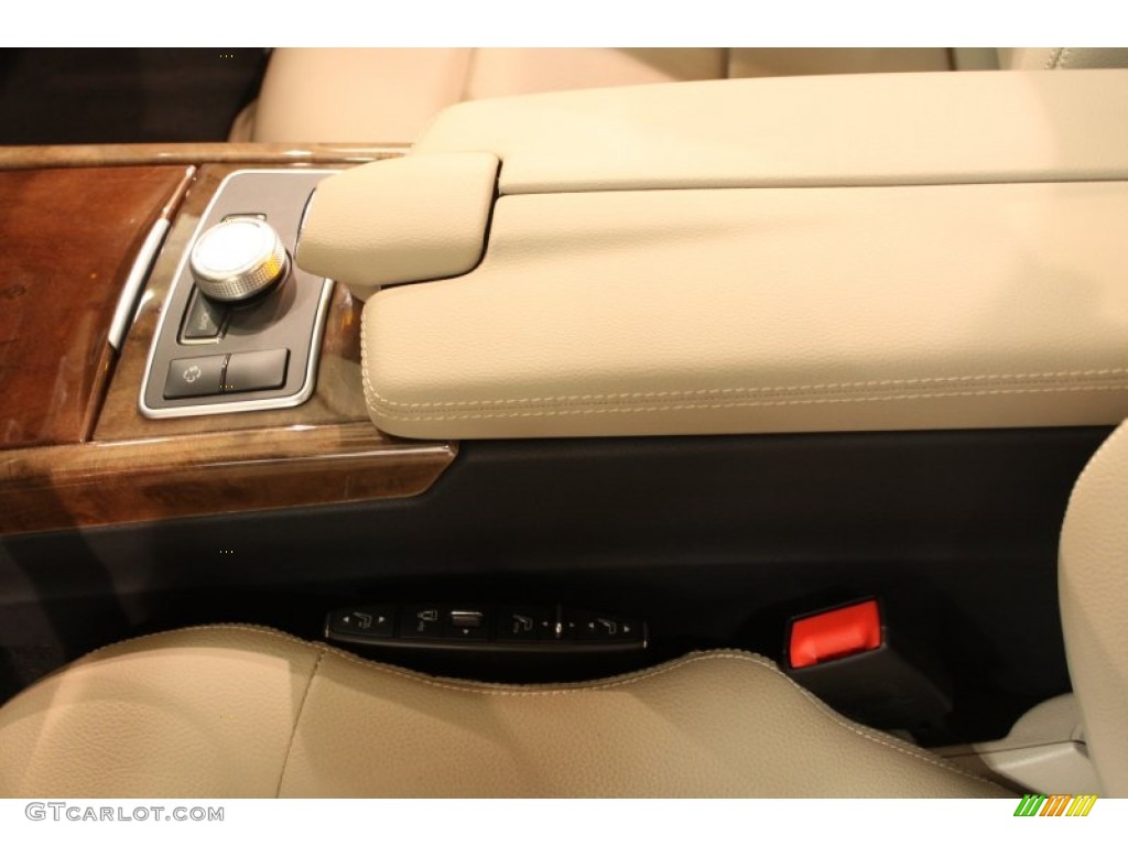 2010 E 350 4Matic Sedan - Arctic White / Almond Beige photo #11