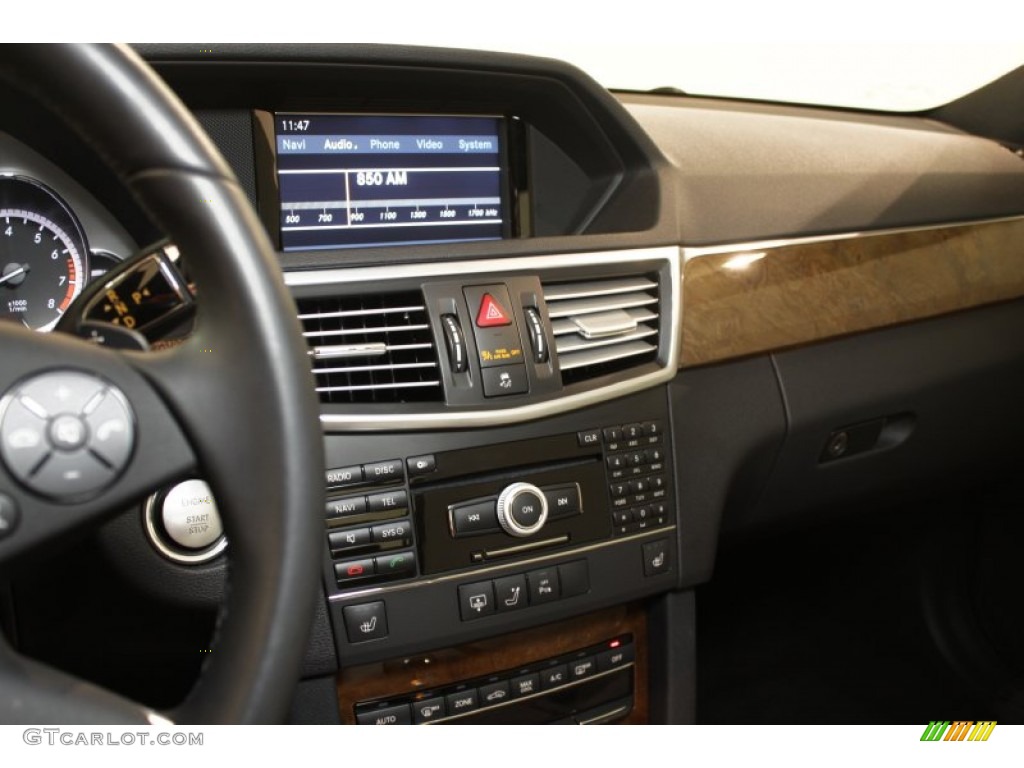 2010 E 350 4Matic Sedan - Arctic White / Almond Beige photo #13