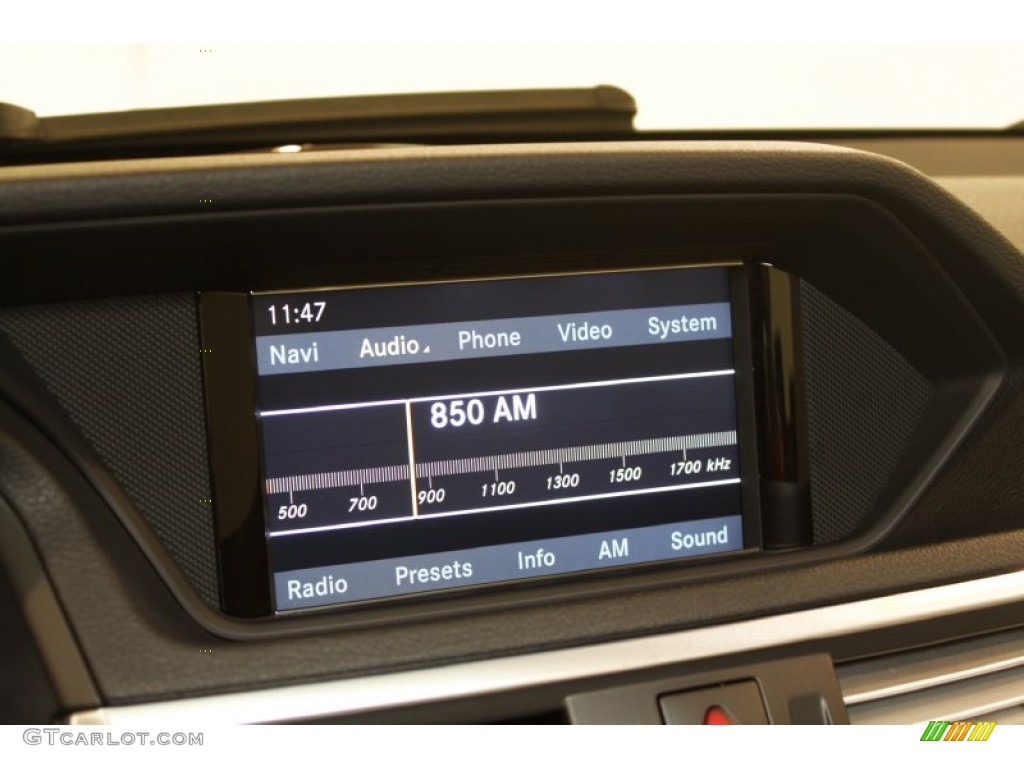 2010 E 350 4Matic Sedan - Arctic White / Almond Beige photo #16