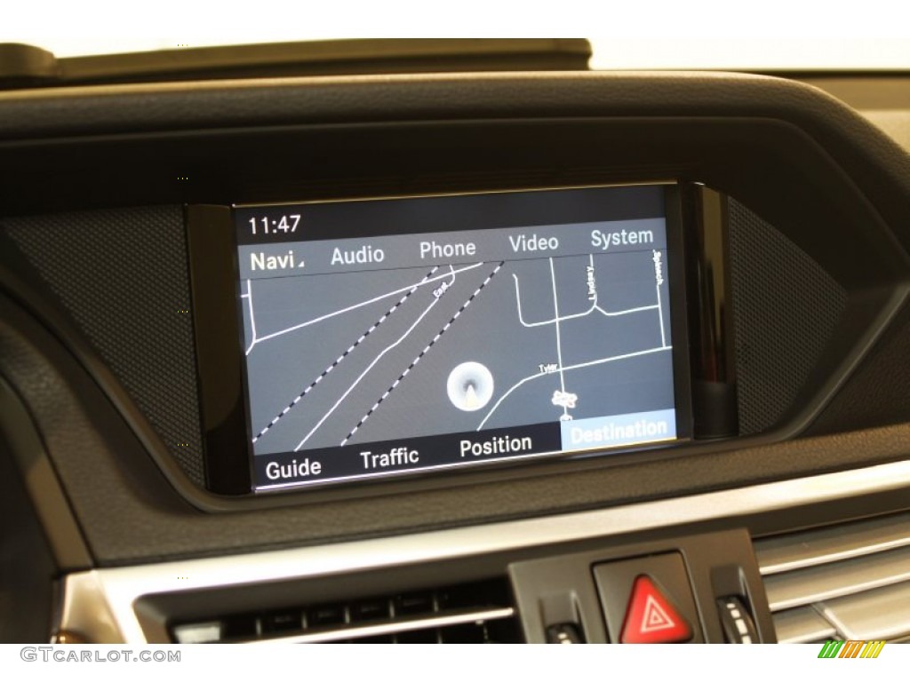 2010 E 350 4Matic Sedan - Arctic White / Almond Beige photo #19