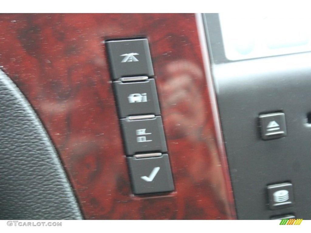 2010 Escalade  - Galaxy Gray / Ebony photo #30