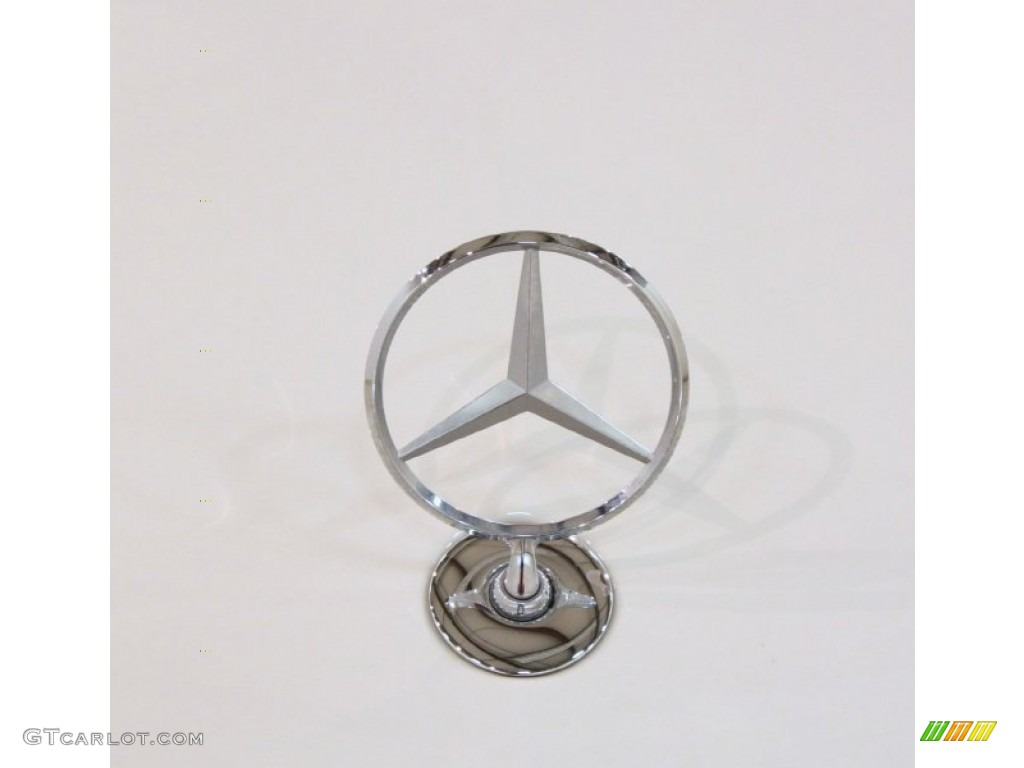 2010 E 350 4Matic Sedan - Arctic White / Almond Beige photo #38