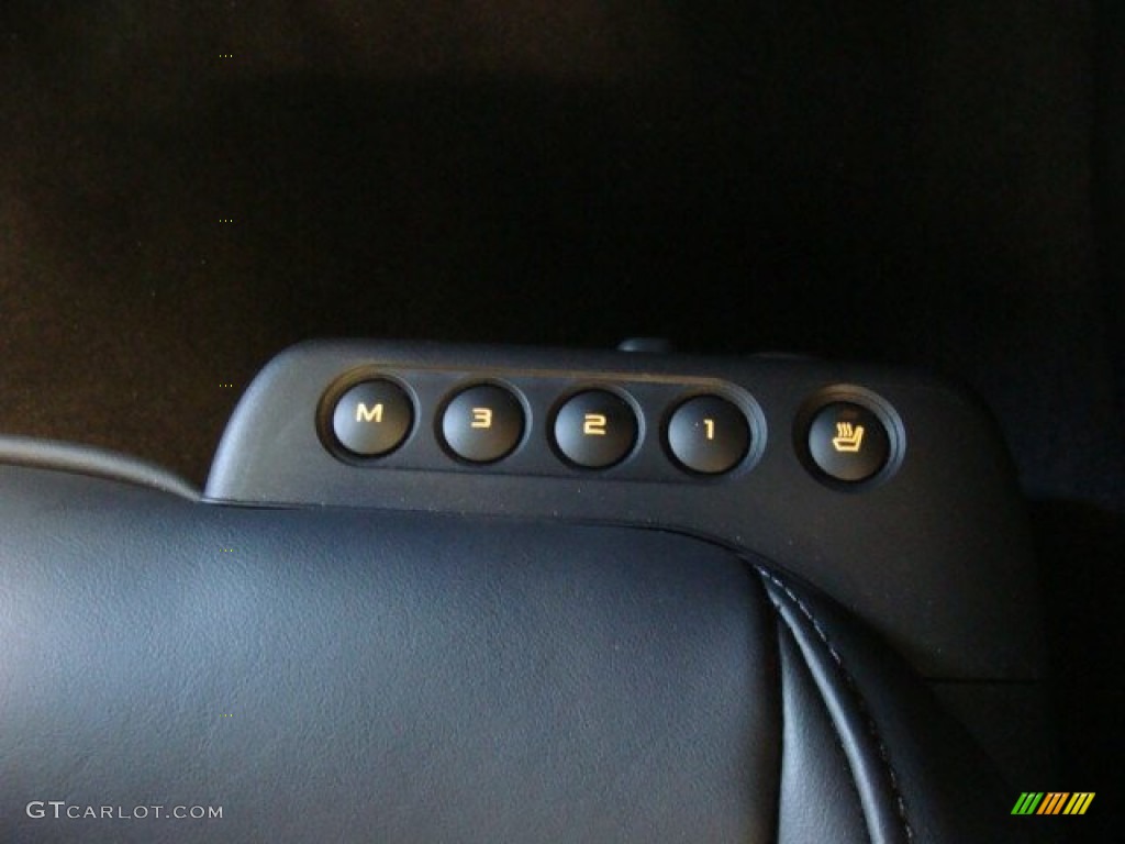 2013 McLaren MP4-12C 12C Spider Controls Photo #79345027
