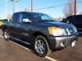 Smoke Metallic - Titan SE Crew Cab 4x4 Photo No. 2
