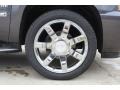 2010 Cadillac Escalade Luxury Wheel and Tire Photo
