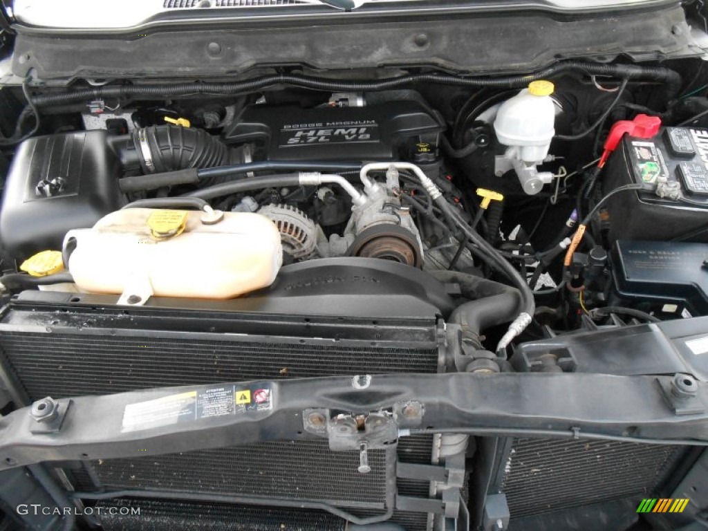 2004 Dodge Ram 1500 Rumble Bee Regular Cab 4x4 5.7 Liter HEMI OHV 16-Valve V8 Engine Photo #79350115