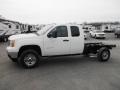 Summit White - Sierra 2500HD Extended Cab 4x4 Chassis Photo No. 4