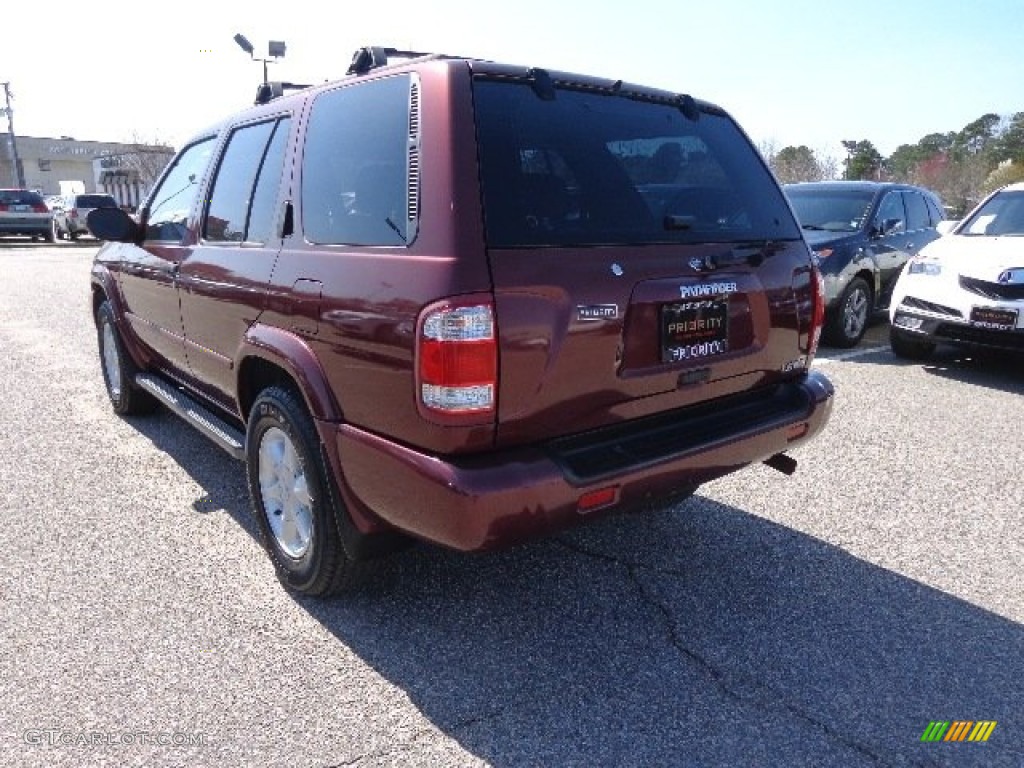 2001 Pathfinder LE 4x4 - Burnt Cherry Red Pearl / Charcoal photo #4