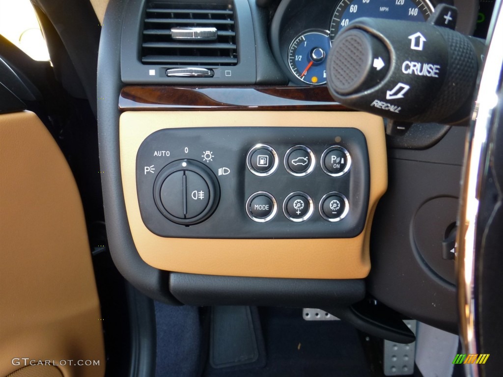 2013 Maserati GranTurismo Sport Coupe Controls Photo #79351828