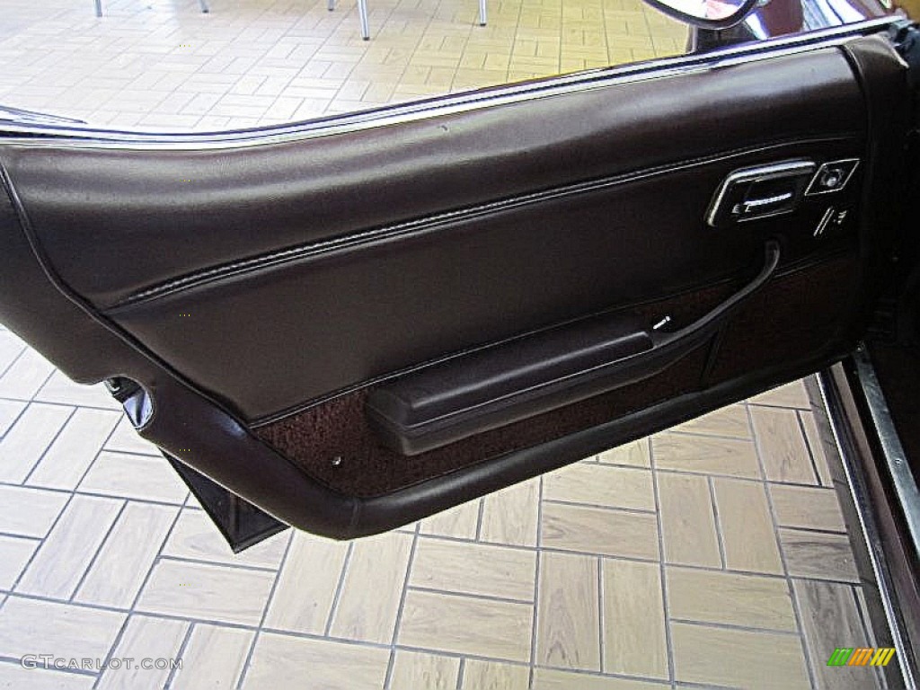 1980 Chevrolet Corvette Coupe Claret Door Panel Photo #79352205
