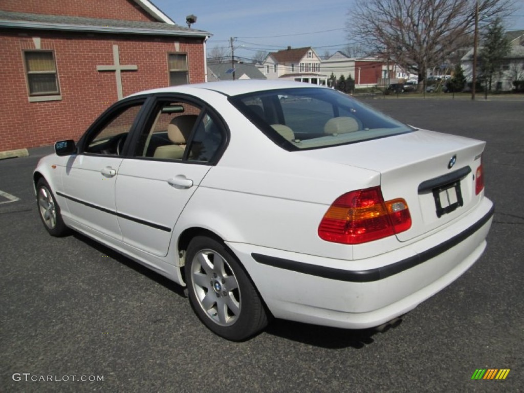 2002 3 Series 325i Sedan - Alpine White / Beige photo #5