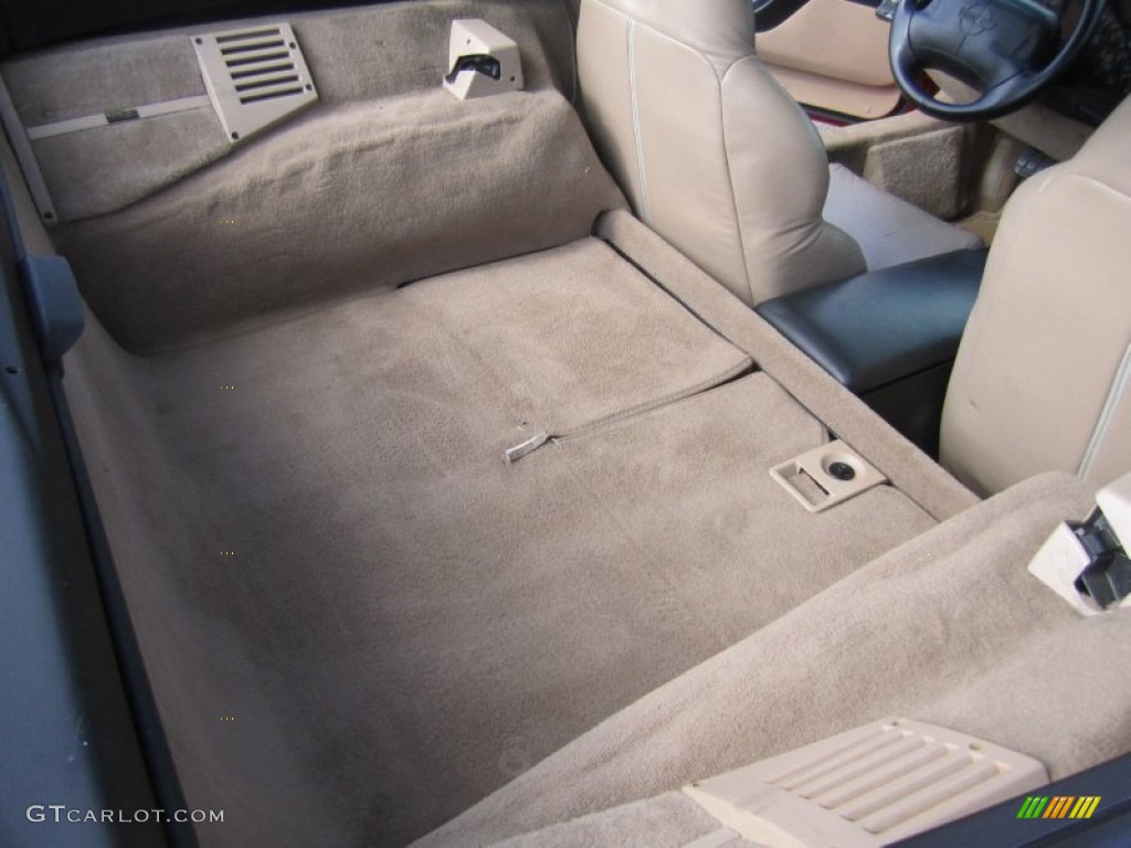 1995 Chevrolet Corvette Coupe Trunk Photo #79353613