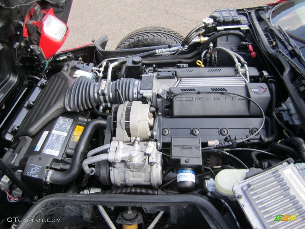 1995 Chevrolet Corvette Coupe 5.7 Liter OHV 16-Valve LT1 V8 Engine Photo #79353665
