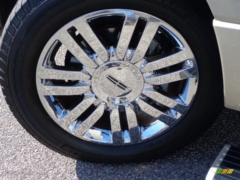 2008 Navigator Luxury - Light French Silk Metallic / Camel/Sand Piping photo #27