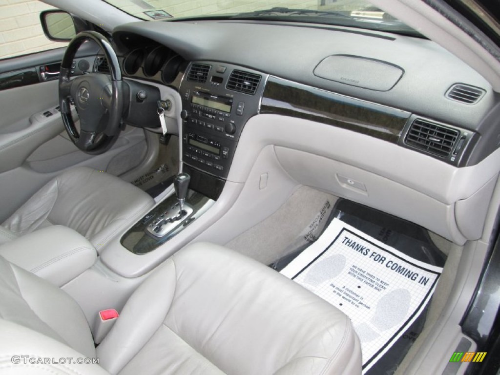 2004 ES 330 - Graphite Metallic / Light Charcoal photo #16