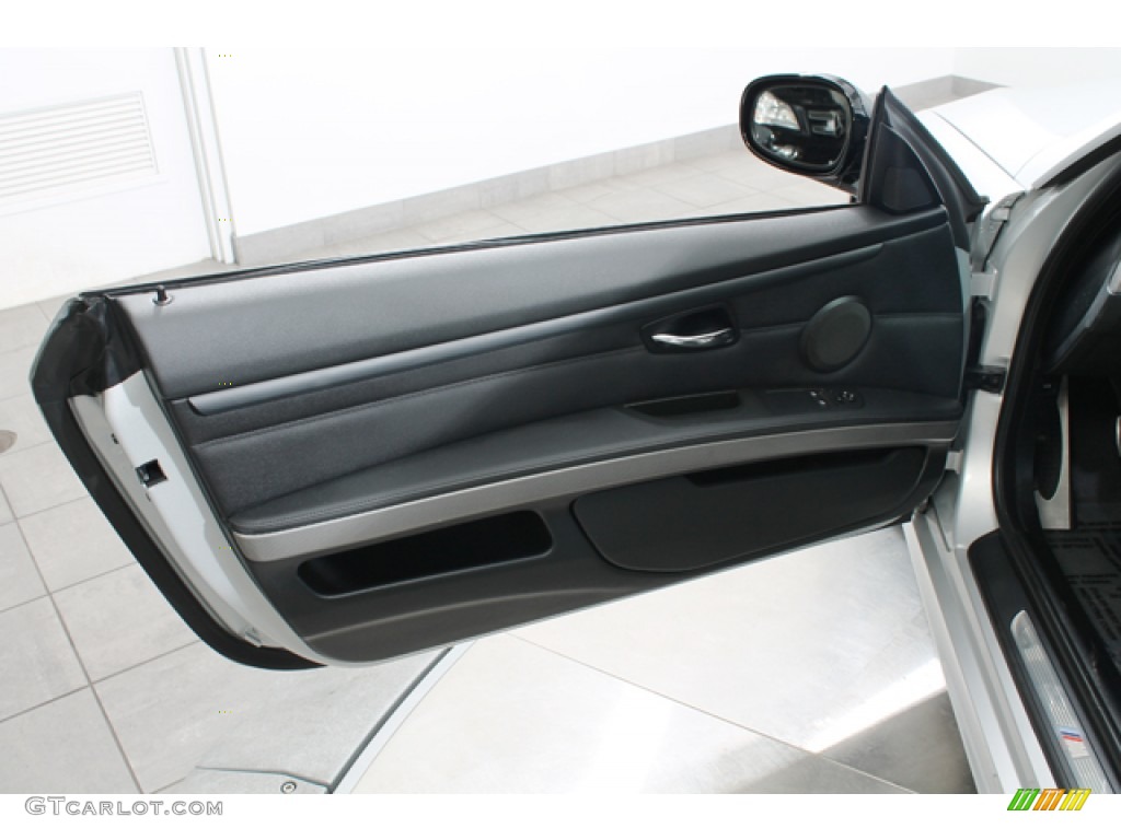 2013 BMW 3 Series 335is Coupe Door Panel Photos