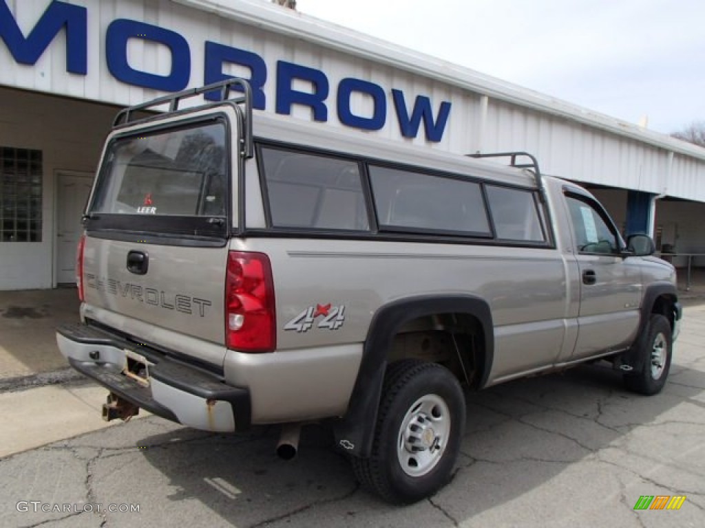 2003 Silverado 2500HD LS Regular Cab 4x4 - Light Pewter Metallic / Dark Charcoal photo #8