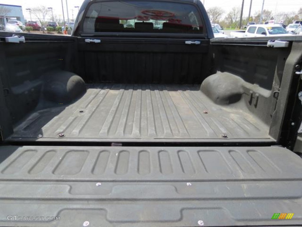 2010 Tundra CrewMax - Black / Graphite Gray photo #27