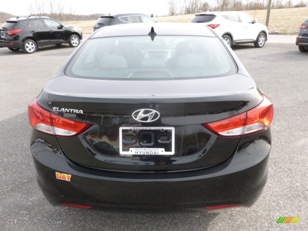 2013 Elantra GLS - Midnight Black / Gray photo #6