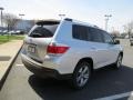 2013 Classic Silver Metallic Toyota Highlander Limited 4WD  photo #21