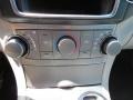 2013 Classic Silver Metallic Toyota Highlander   photo #13