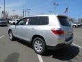 2013 Classic Silver Metallic Toyota Highlander   photo #19